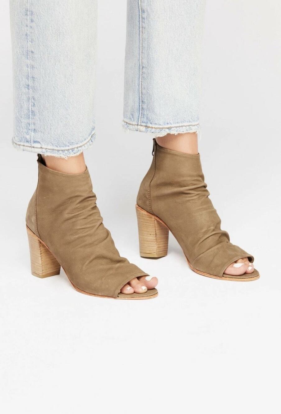 Free People Clearwater Heel Boots Tan Leather Peep Toe Booties Size 39 EUC